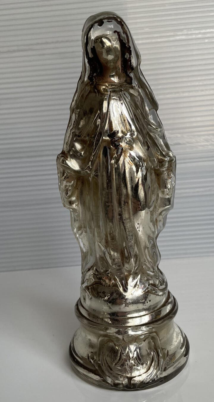 Virgen de cristal de azogue / Mercury-backed Virgin